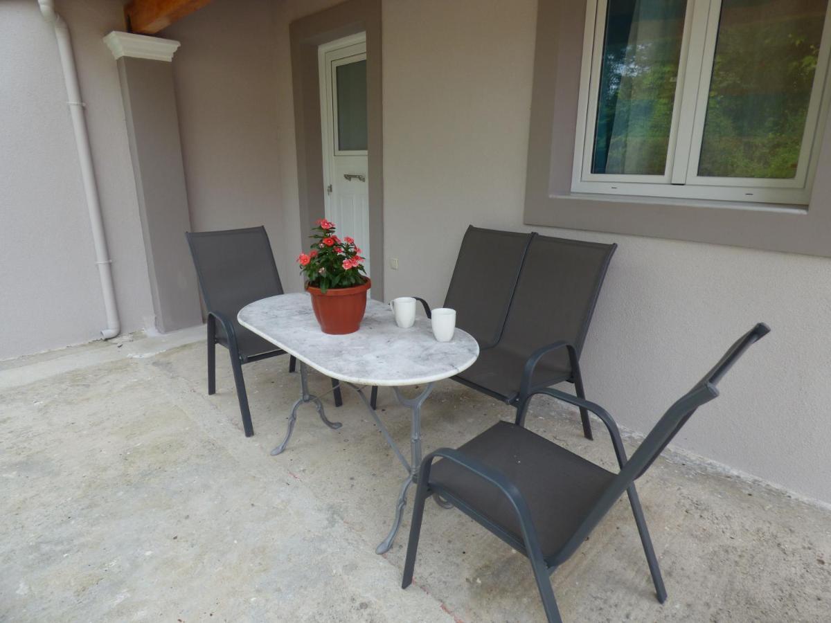 Patsis Appartment إيبسوس المظهر الخارجي الصورة